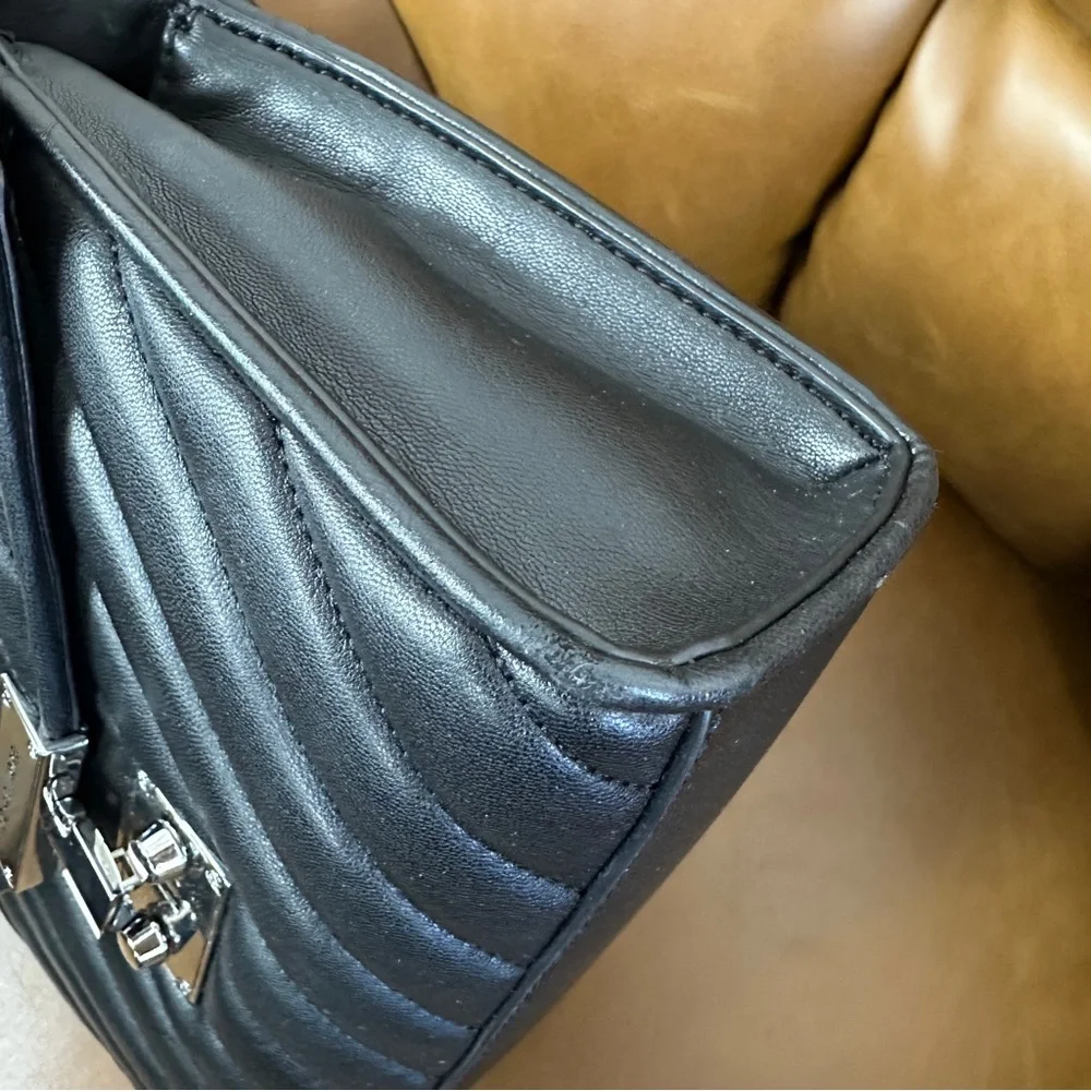 Michael Kors Black Quilted Leather Shoulder Bag with Silver Chain - Picture 4 of 7